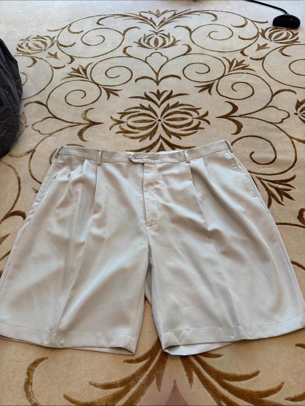 Jos. A. Bank Light Beige Flat-Front Men's Shorts
